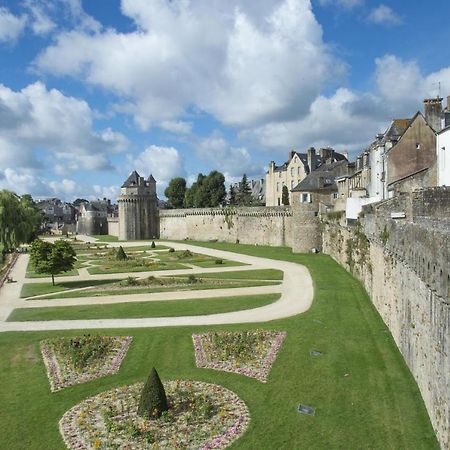 Vannes Trés joli appartement T1 bis 32m carré Esterno foto